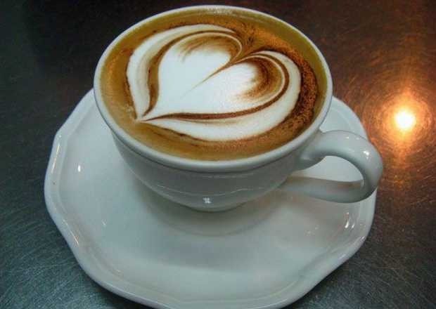 Immagine Romantica: Cappuccino con Cuore